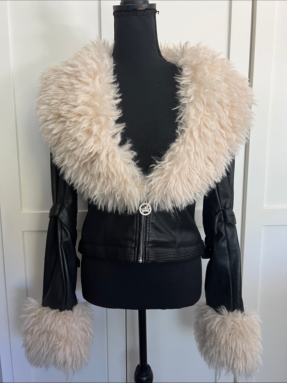 Dolls Kill Generation Kiss Covet Moto Jacket Black Faux Fur Size M Like New